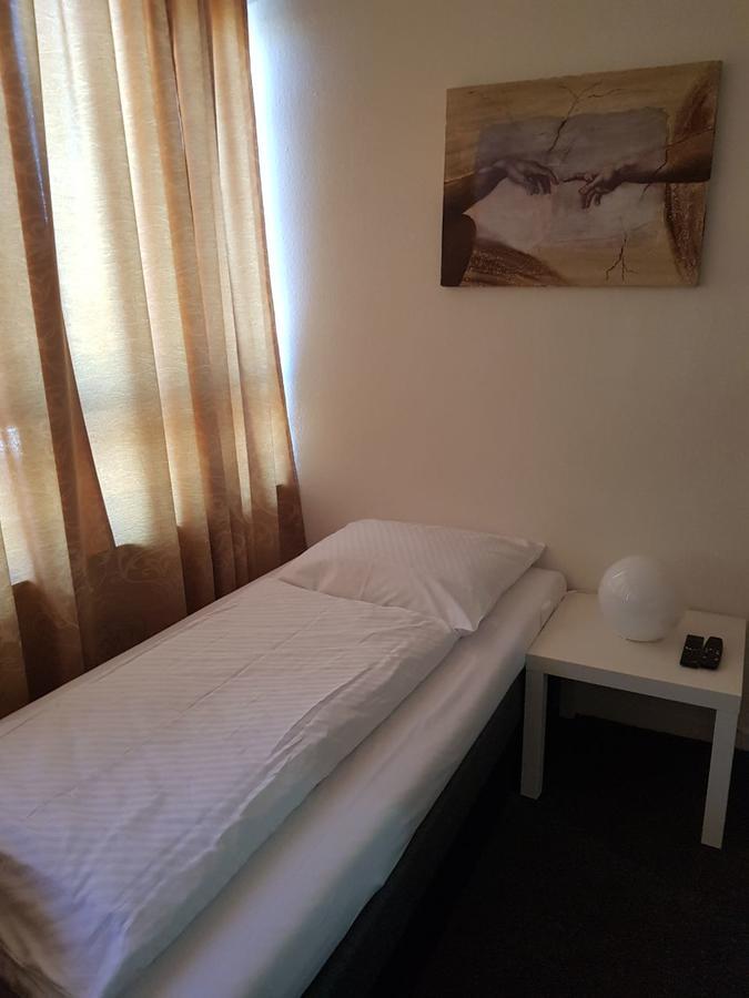 Standard Twin Room (seperate beds),520234878:JPEG